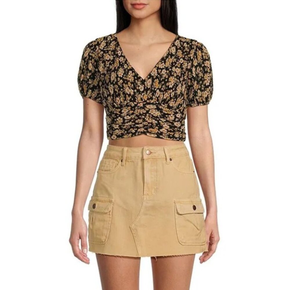 Blu‎ Pepper Black and Cream Short Sleeve Floral Tie Back Pleated Top  SZ L - NWT